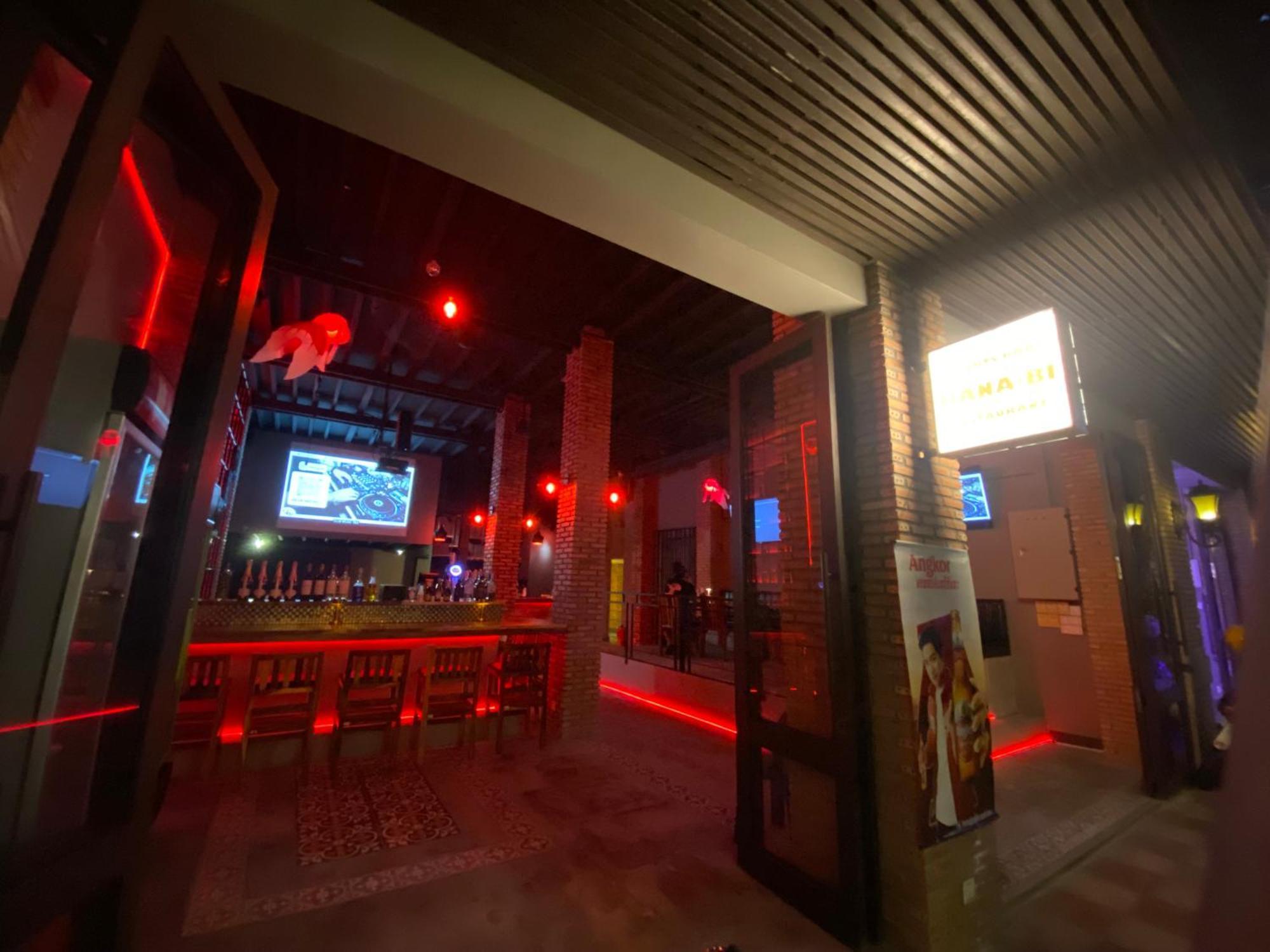 Hostel Fuji Пномпень Экстерьер фото